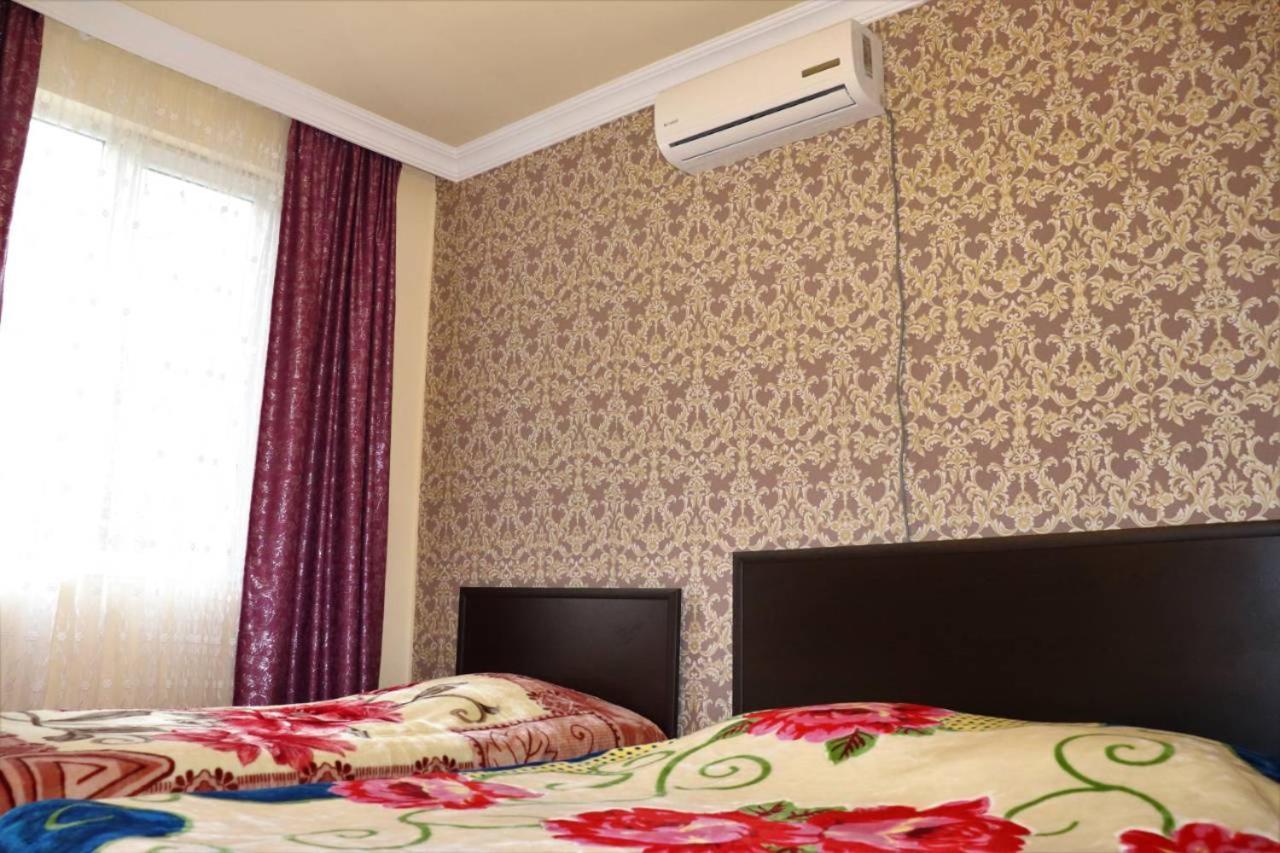 Gulnazi Andria Apartment Sarpi Bagian luar foto